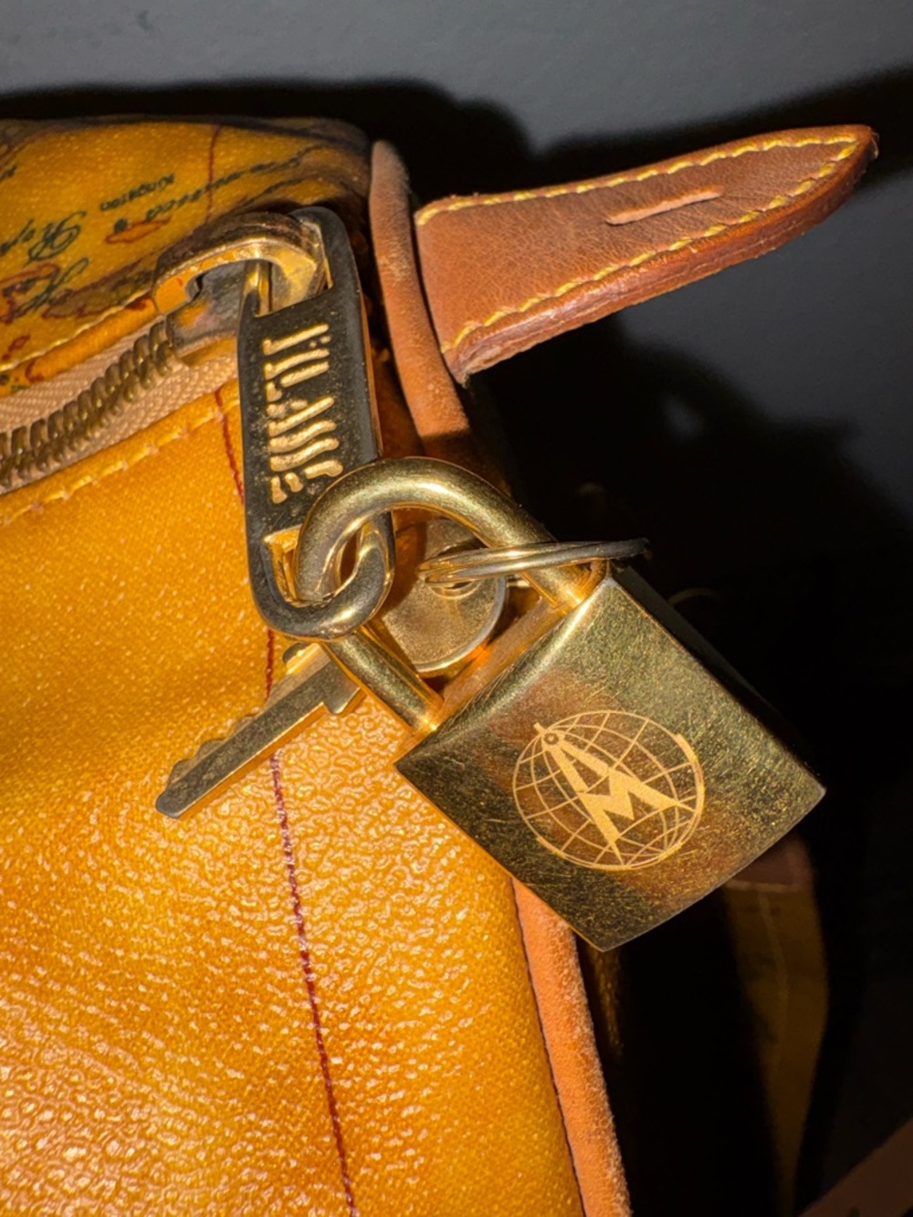 SOLD unlisted - Alviero Martini 1ª Classe Geo Map Travel Duffle & Matching Bag - Picture 5 of 13